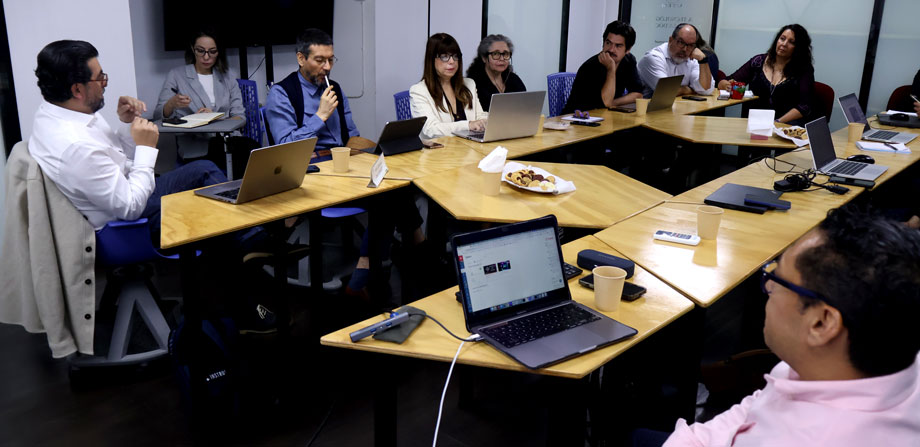 Representantes de CANVAS visitan DTEAC-VRAC UTEM